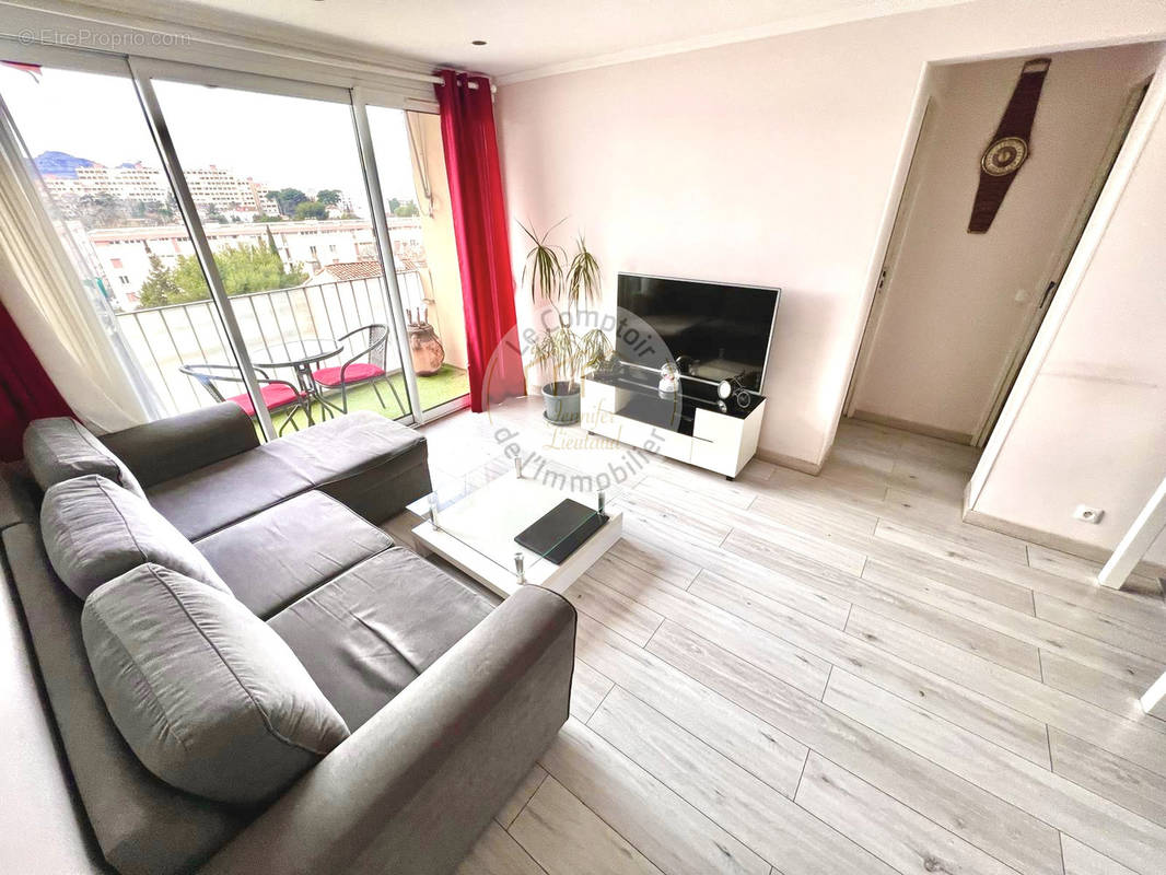 Appartement à MARSEILLE-10E