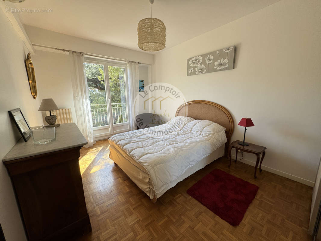 Appartement à MARSEILLE-9E