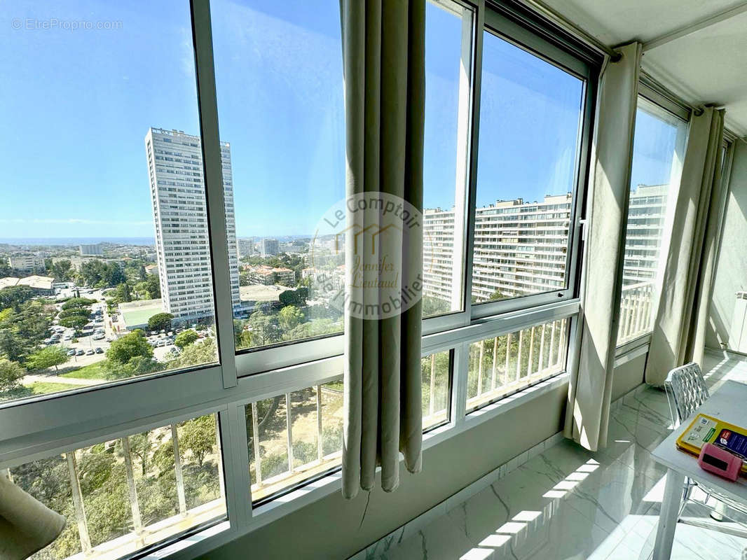 Appartement à MARSEILLE-9E