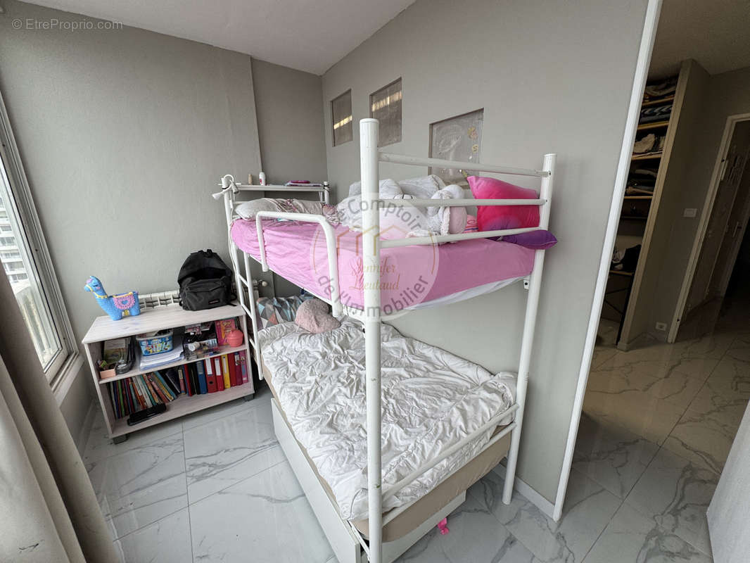 Appartement à MARSEILLE-9E