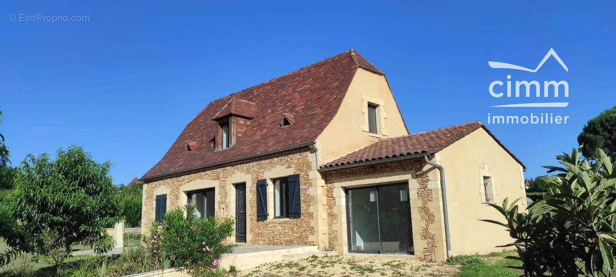 Maison à SARLAT-LA-CANEDA