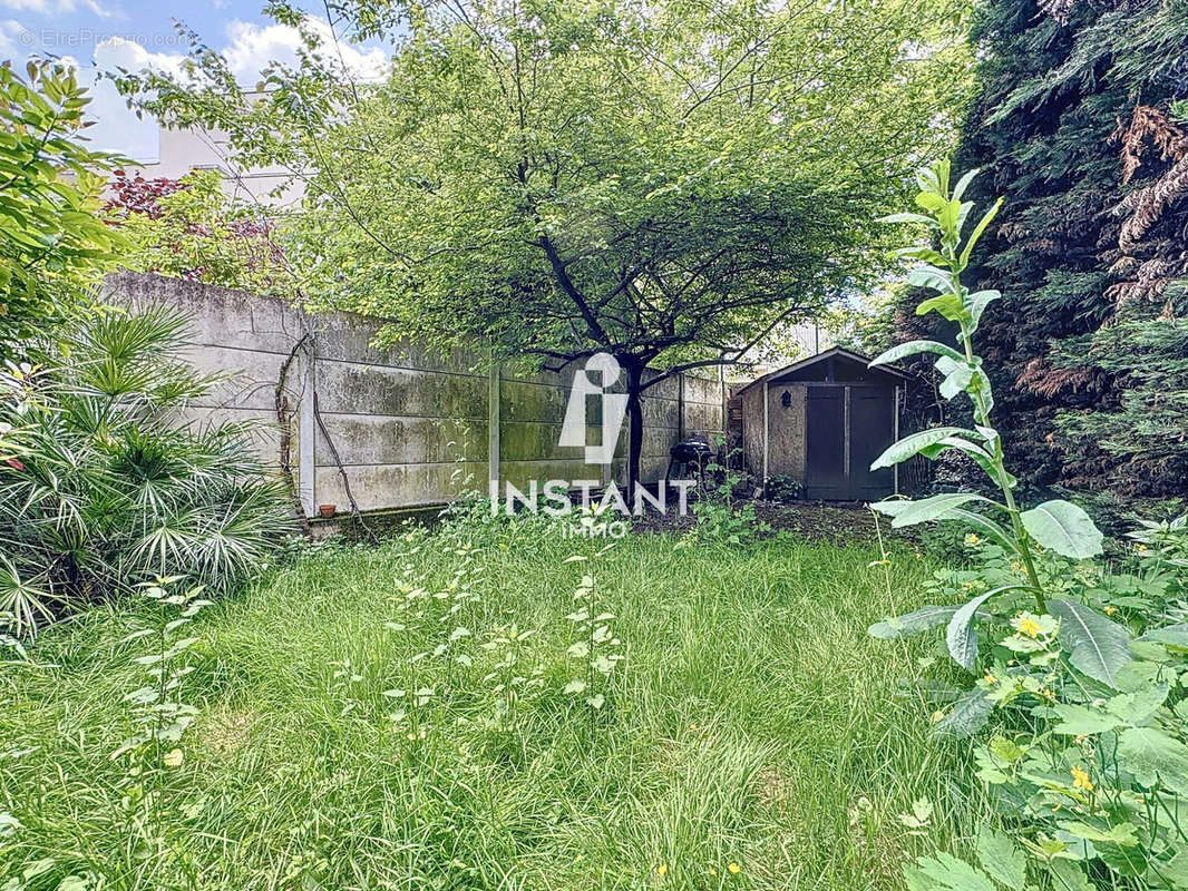 Appartement à MAISONS-ALFORT