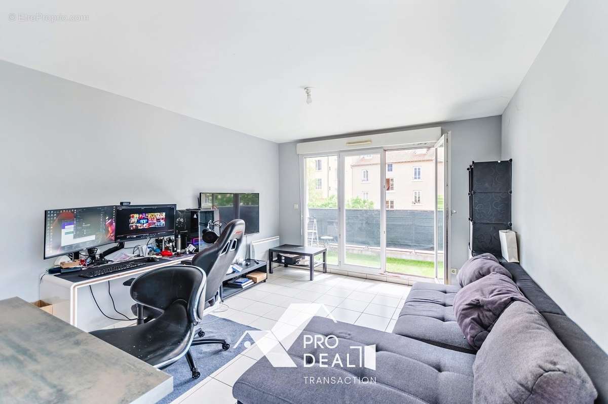 Appartement à LYON-8E