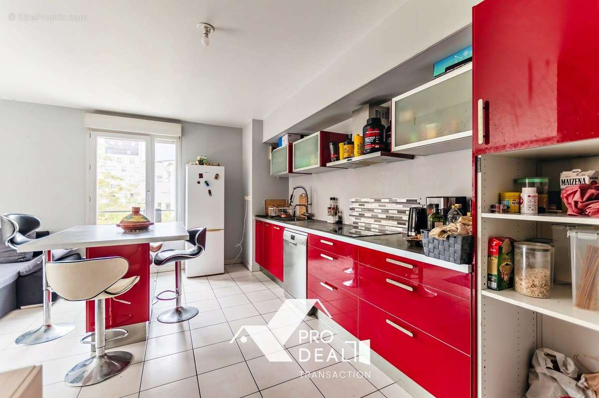 Appartement à LYON-8E