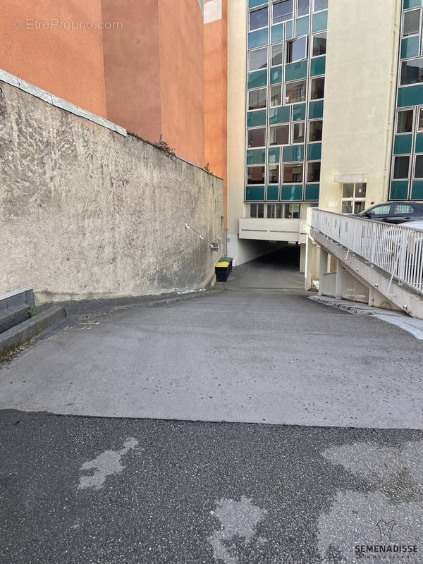 Parking à TOULOUSE