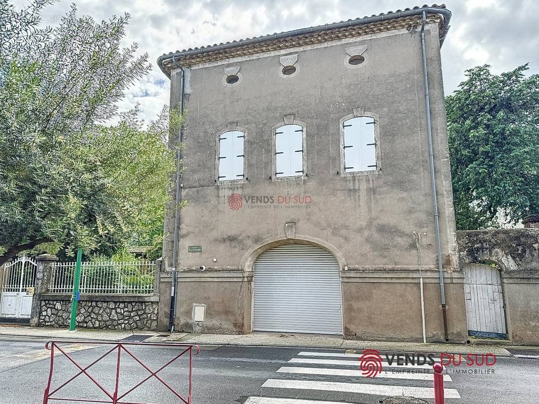 Maison à CLERMONT-L&#039;HERAULT