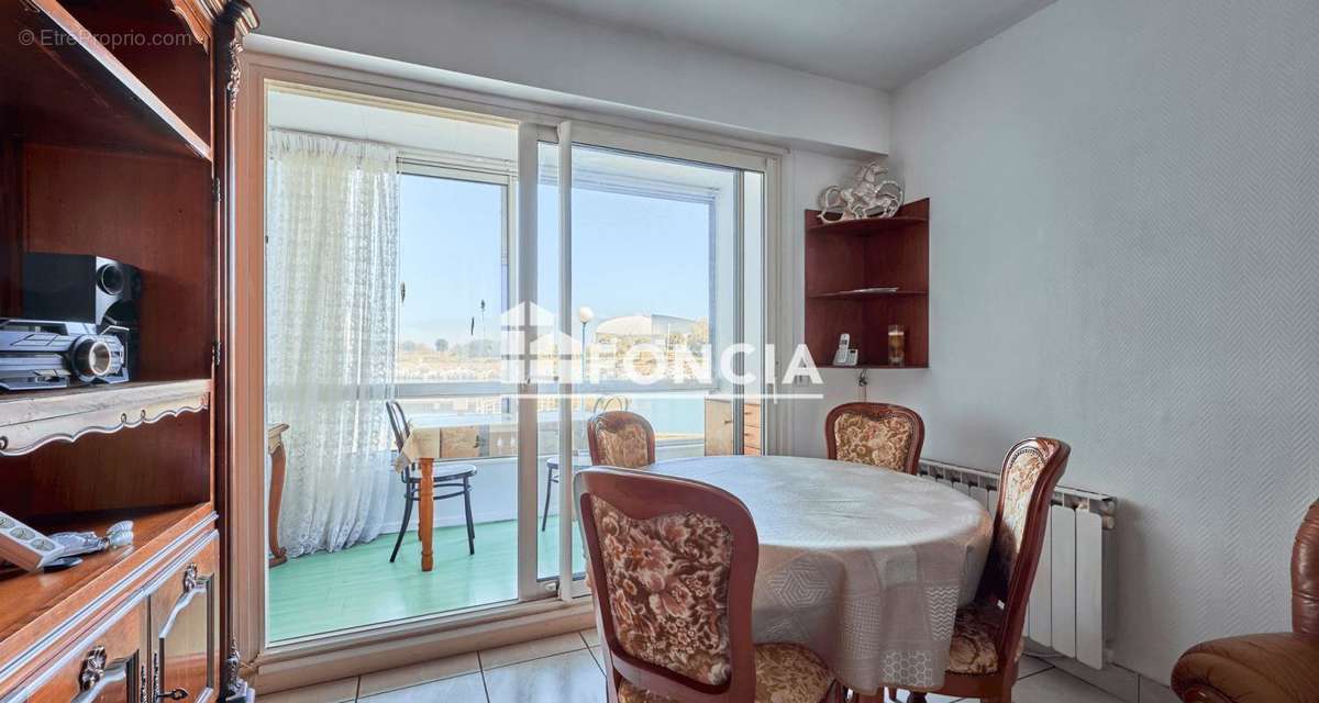 Appartement à COURSEULLES-SUR-MER