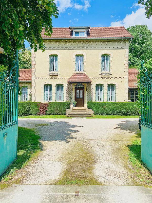 Maison à VENAREY-LES-LAUMES