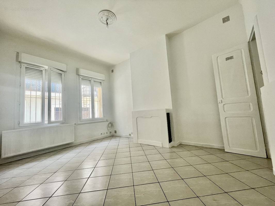 Appartement à BEZIERS