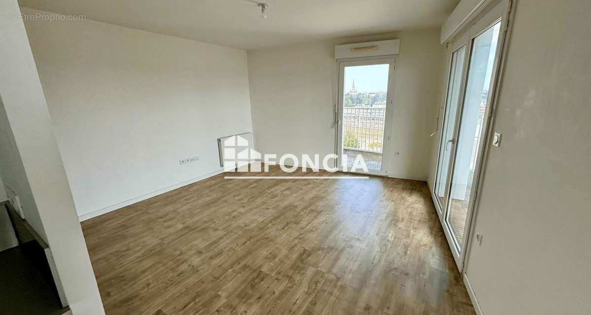 Appartement à NANTES