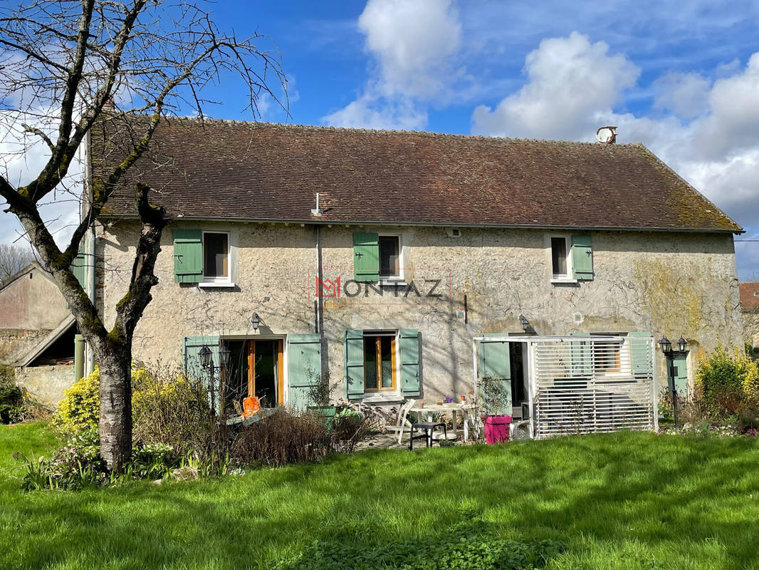 Maison à CHOISY-EN-BRIE