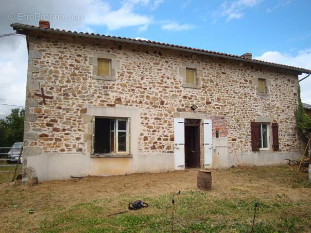 Maison à BRIGUEUIL