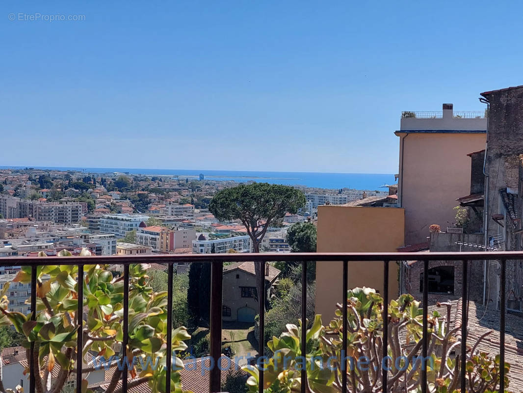 Maison à CAGNES-SUR-MER