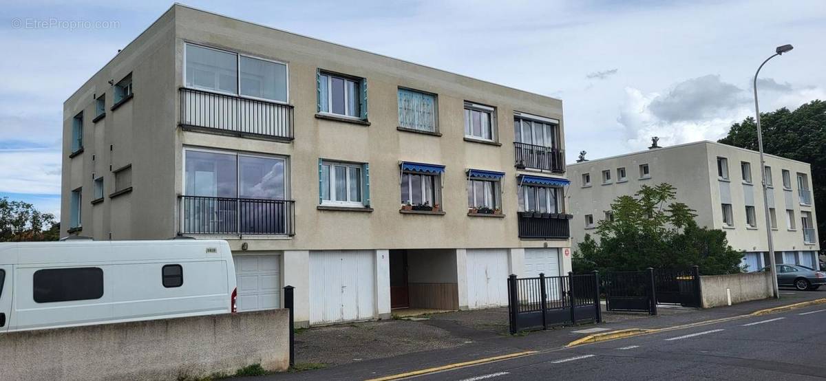 Appartement à COURNON-D&#039;AUVERGNE