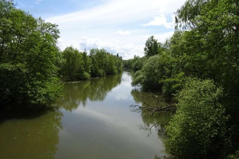 Terrain à NARGIS