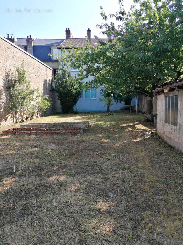 Maison à AUTUN