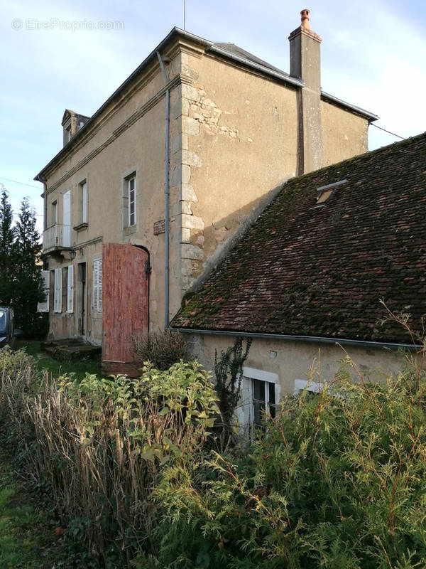 Maison à LA GRANDE-VERRIERE