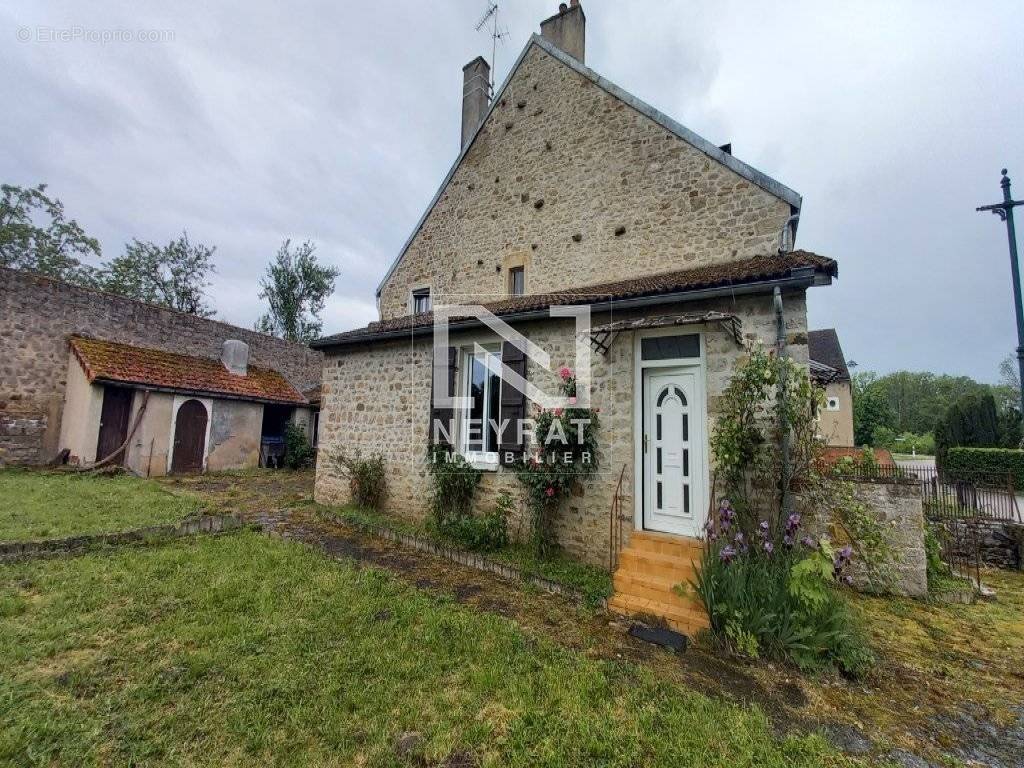 Maison à LACANCHE