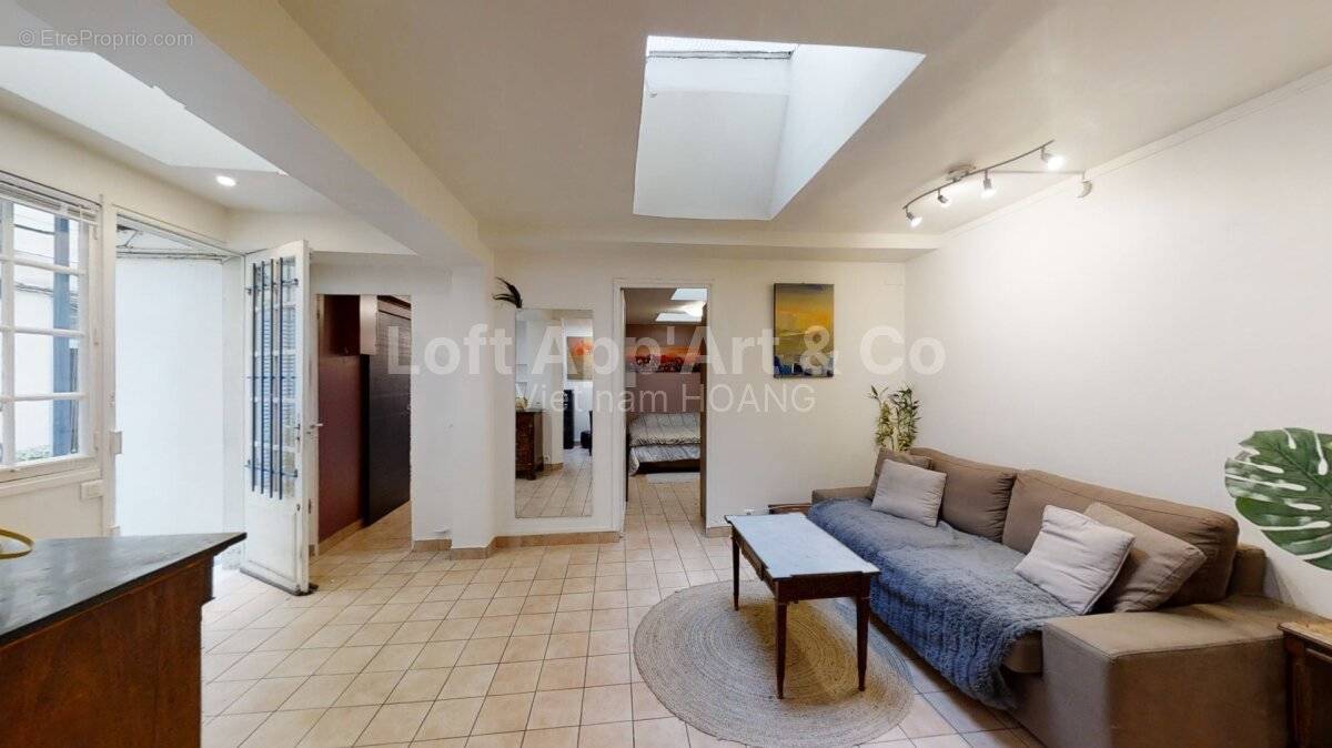 Appartement à PARIS-17E