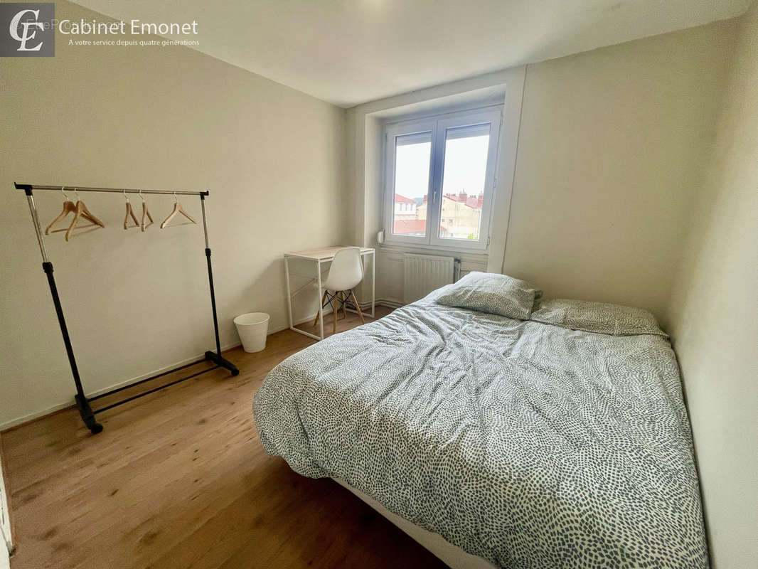 Appartement à SAINT-ETIENNE