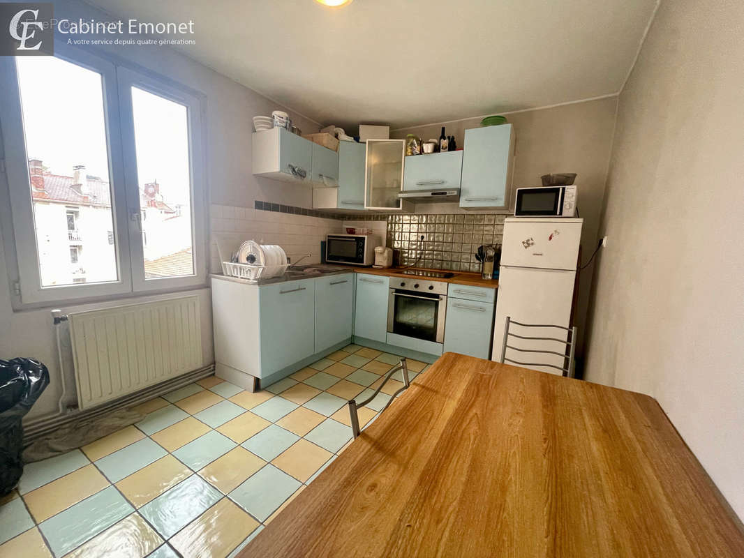 Appartement à SAINT-ETIENNE