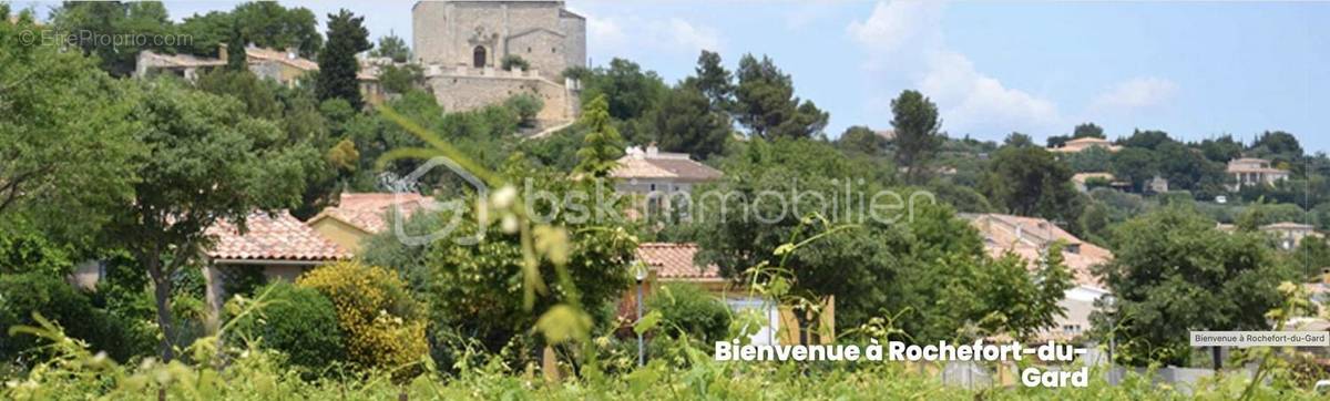 Terrain à ROCHEFORT-DU-GARD