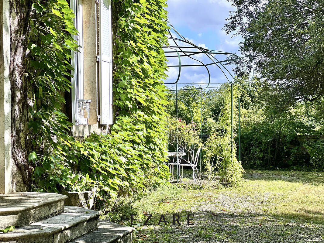 Maison à MESSIGNY-ET-VANTOUX