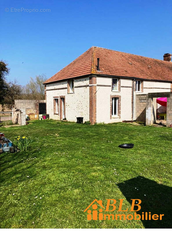 Maison à COURTENAY