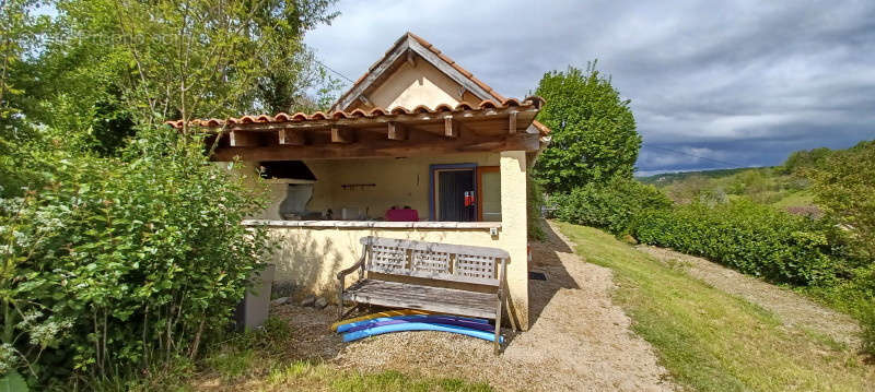 Maison à VAILHOURLES