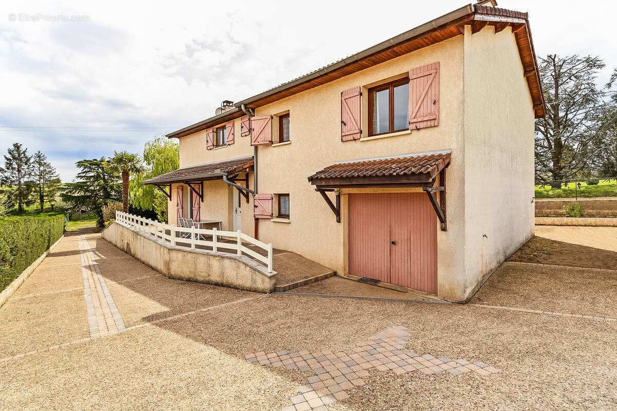 Maison à DENICE