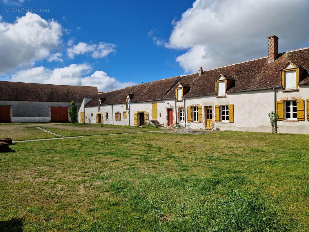 Maison à SAINT-DENIS-EN-VAL