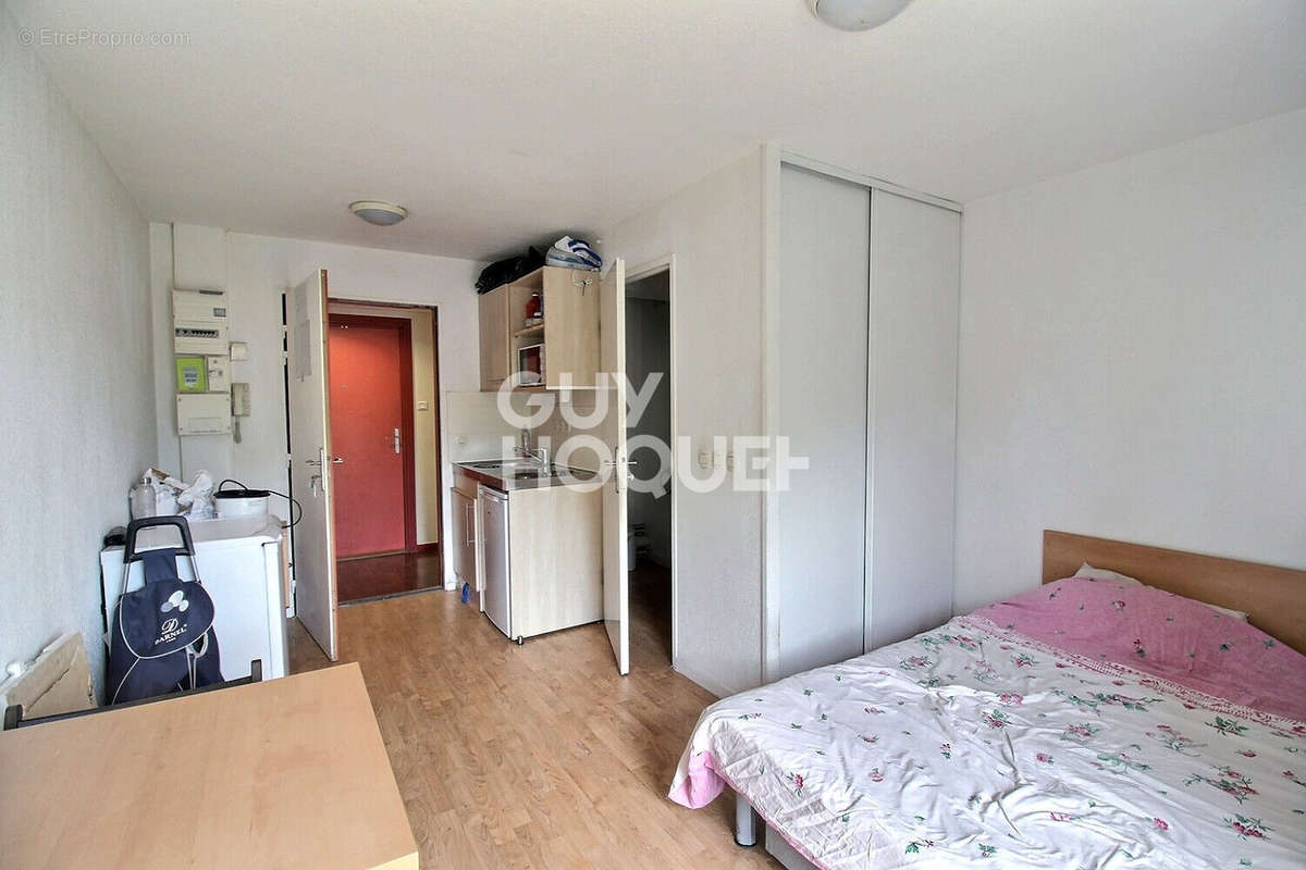 Appartement à VILLETANEUSE