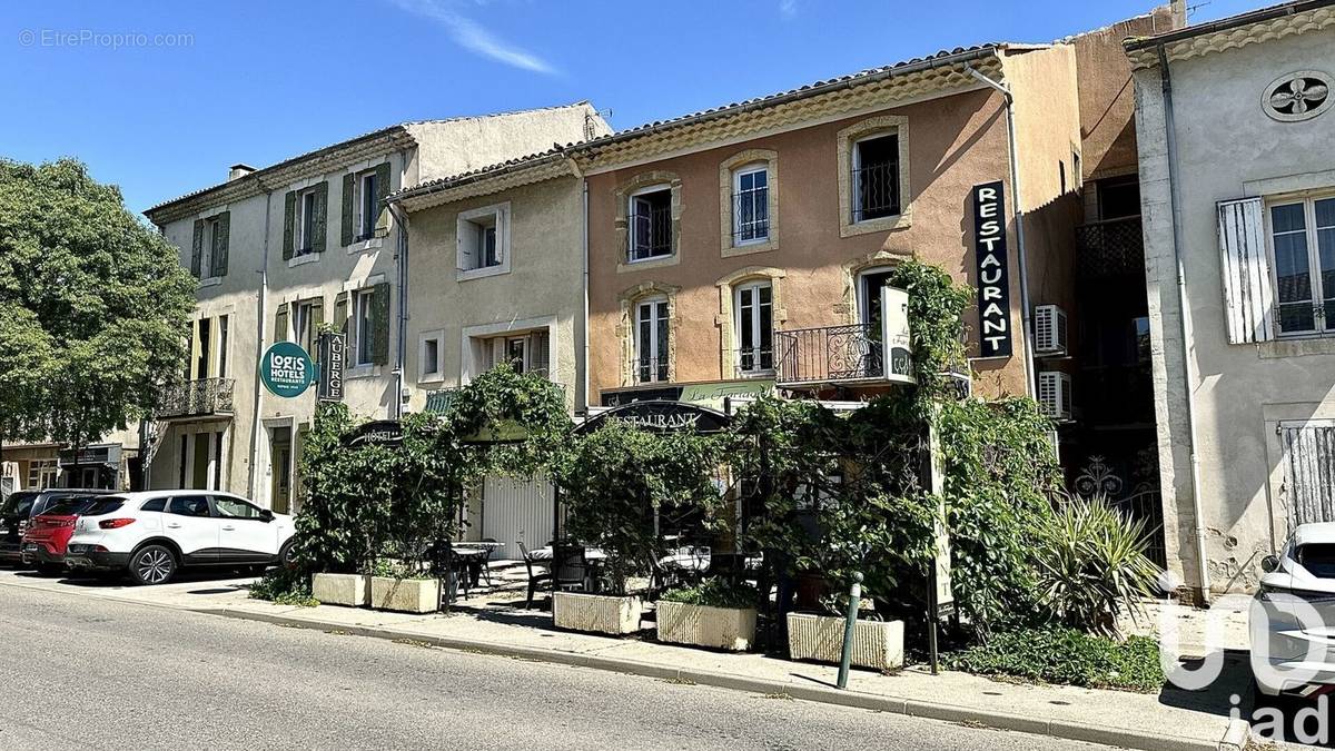 Photo 1 - Appartement à SAINTE-CECILE-LES-VIGNES