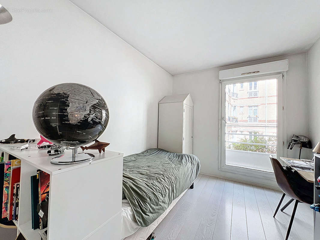 Appartement à SURESNES