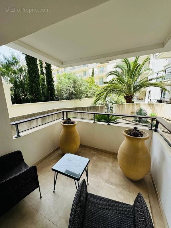 Appartement à CANNES