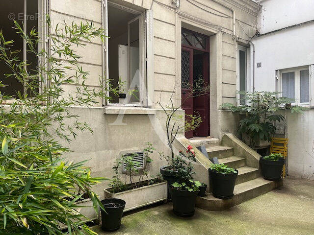 Appartement à PARIS-11E