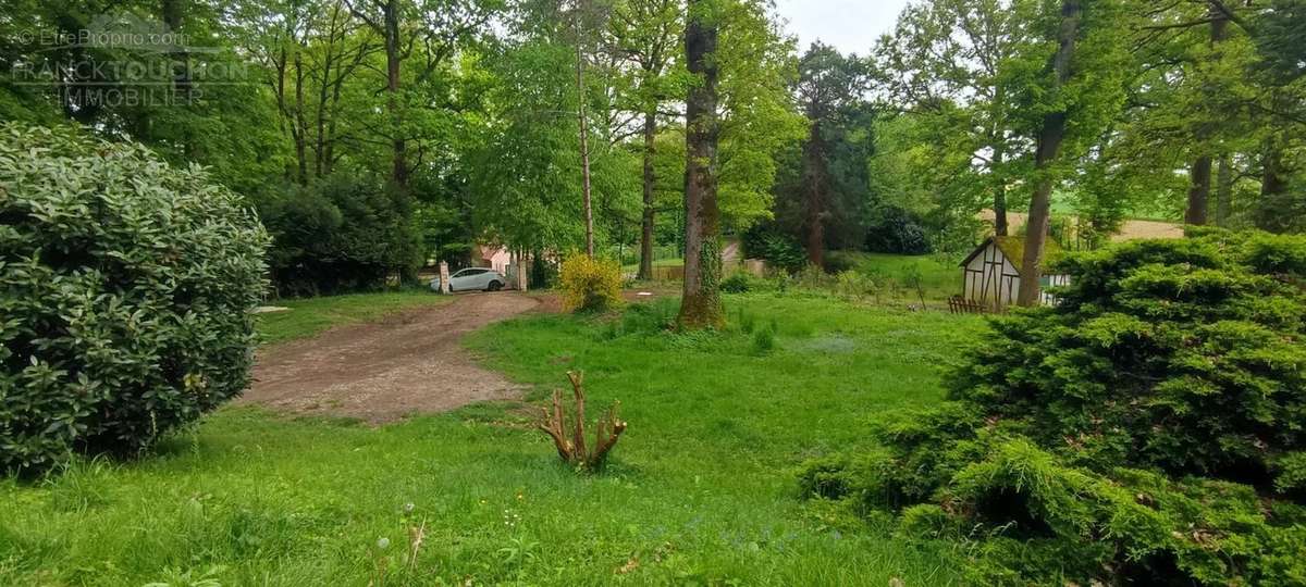 Appartement à SAINT-HILAIRE-LES-ANDRESIS