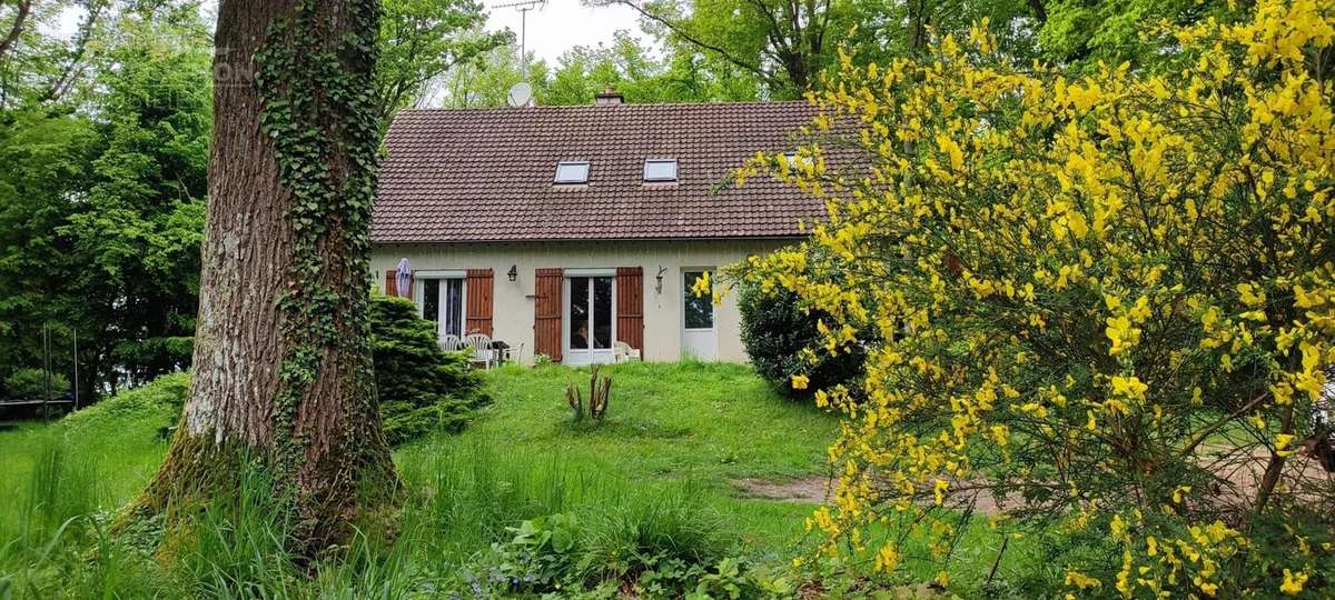 Appartement à SAINT-HILAIRE-LES-ANDRESIS