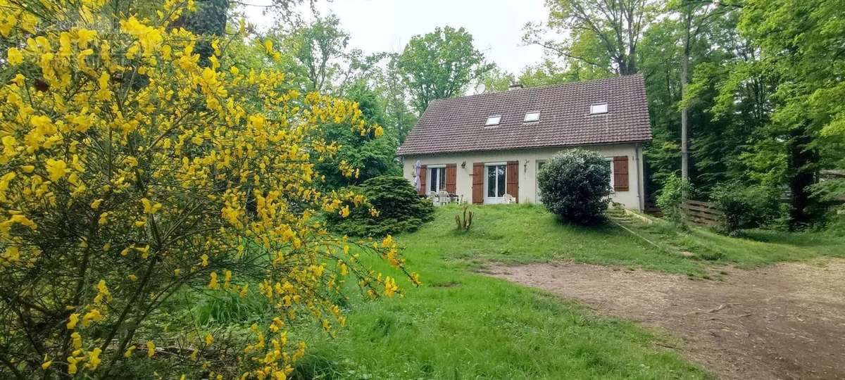 Appartement à SAINT-HILAIRE-LES-ANDRESIS