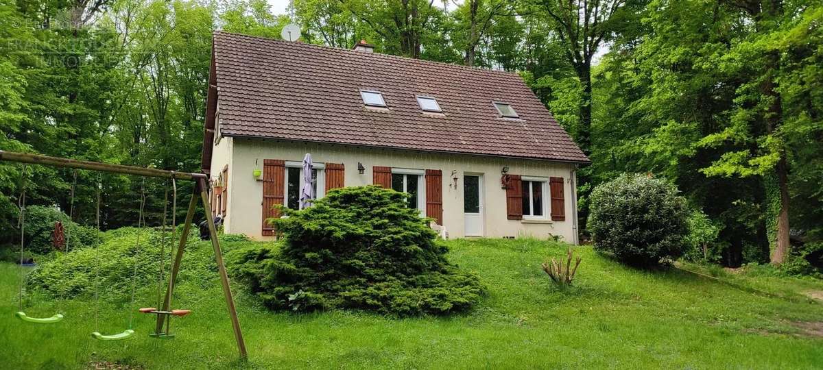 Appartement à SAINT-HILAIRE-LES-ANDRESIS