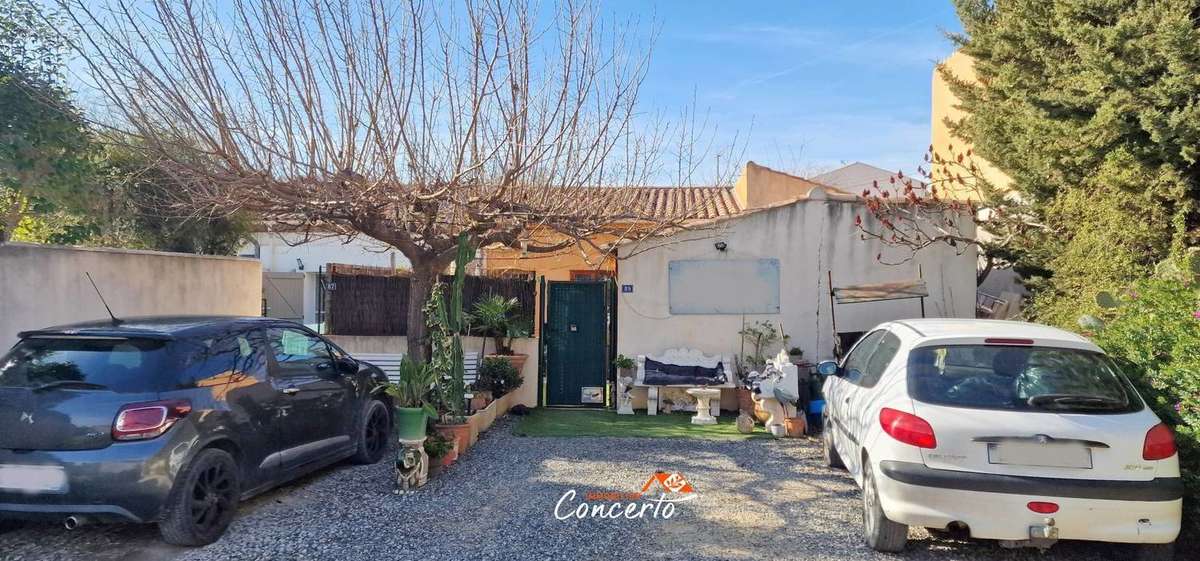 Maison à ROQUEBRUNE-SUR-ARGENS