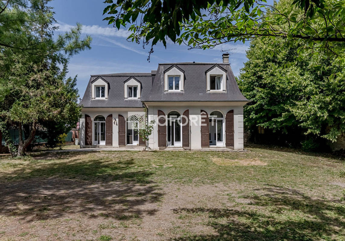 Maison à VILLENNES-SUR-SEINE