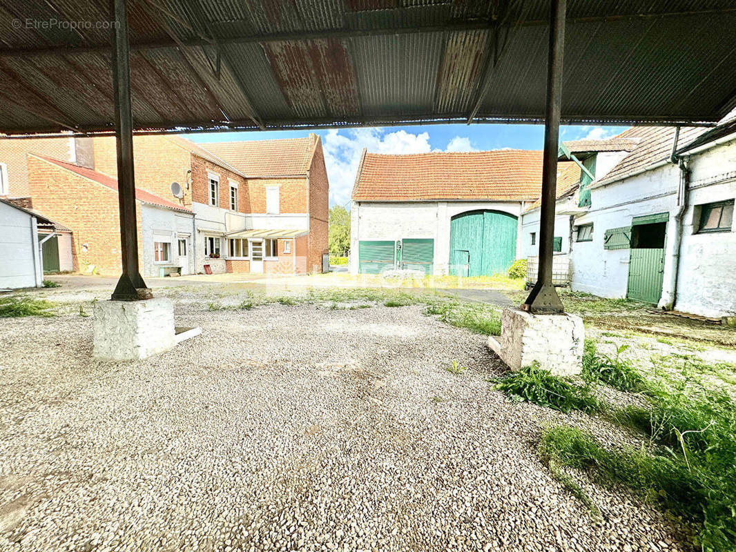 Maison à AUBIGNY-AU-BAC