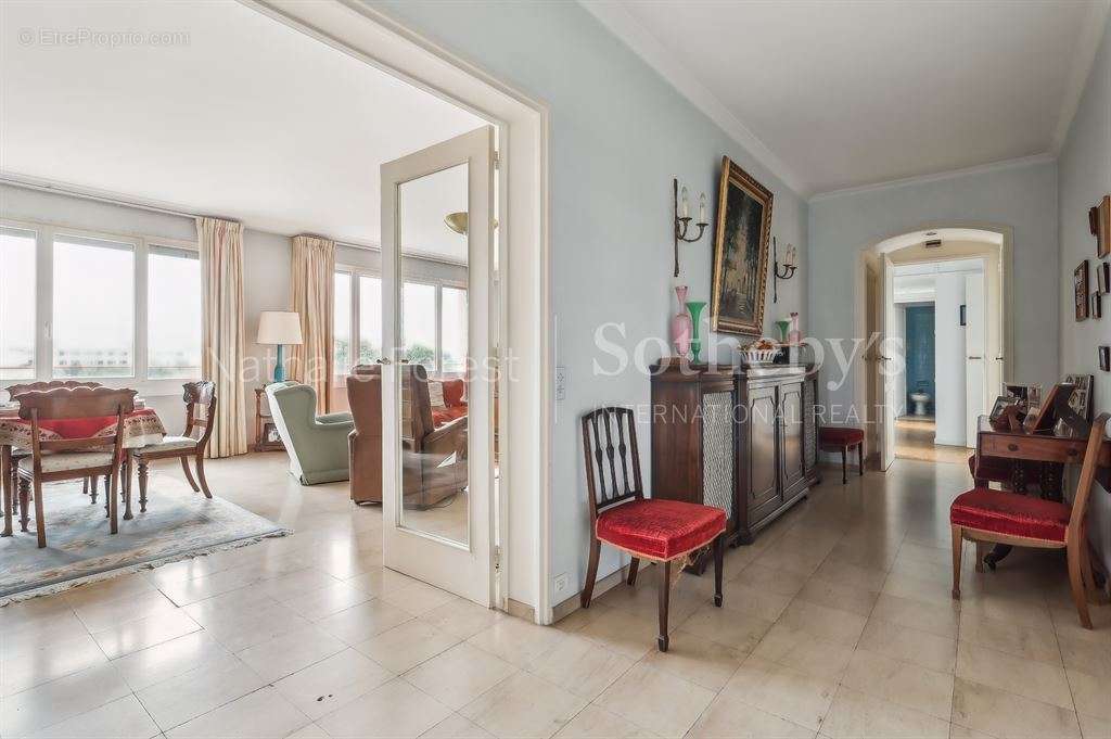 Appartement à LA MADELEINE