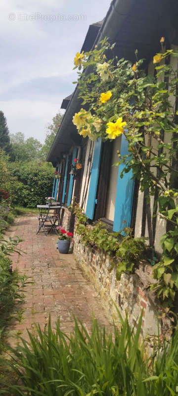 Maison à CORMEILLES