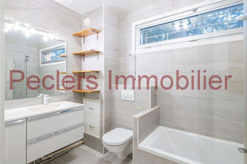 Appartement à RUEIL-MALMAISON