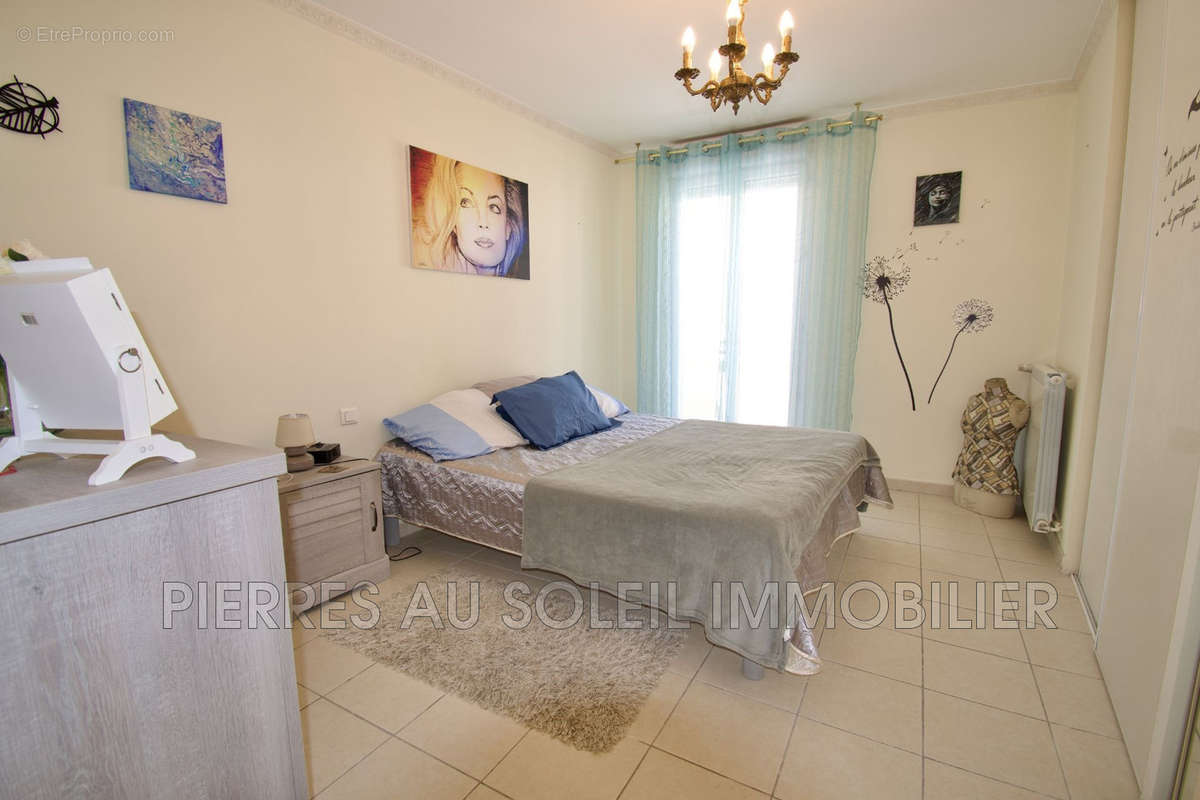 Appartement à BEDARIEUX