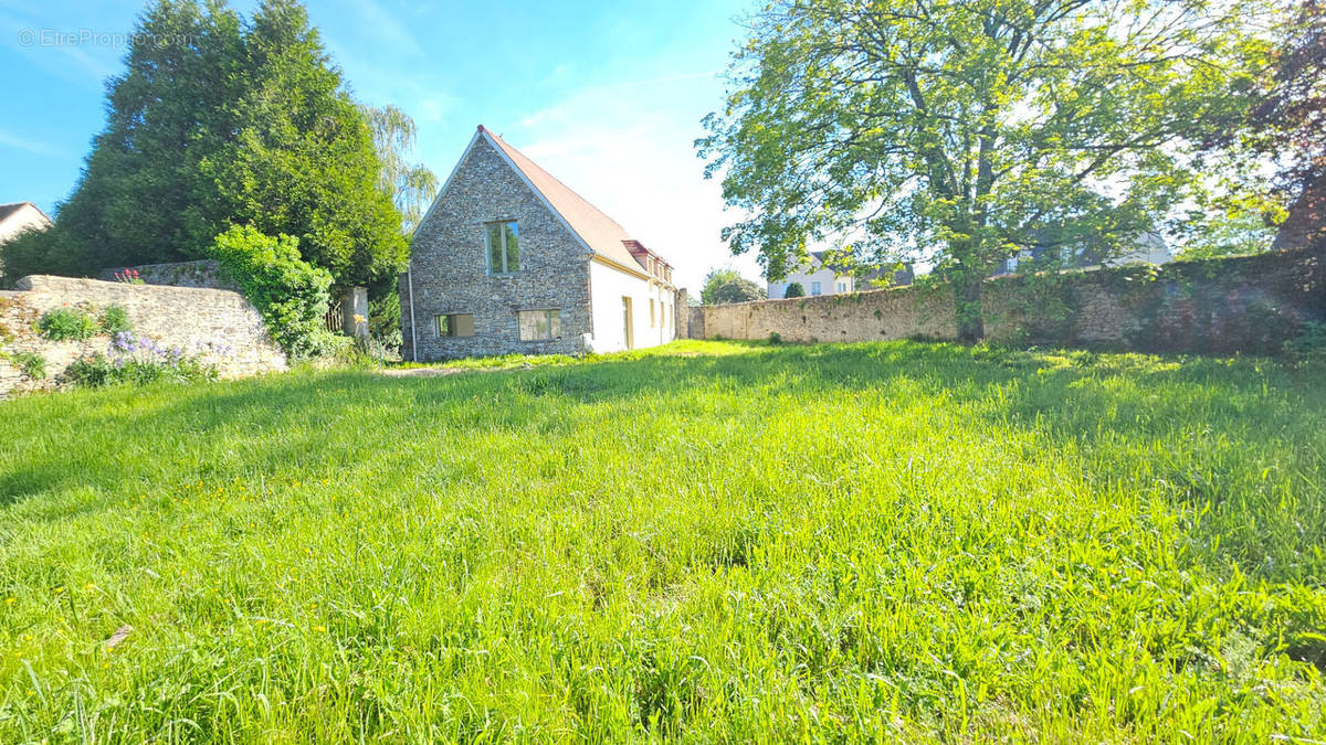 Maison à SENLIS