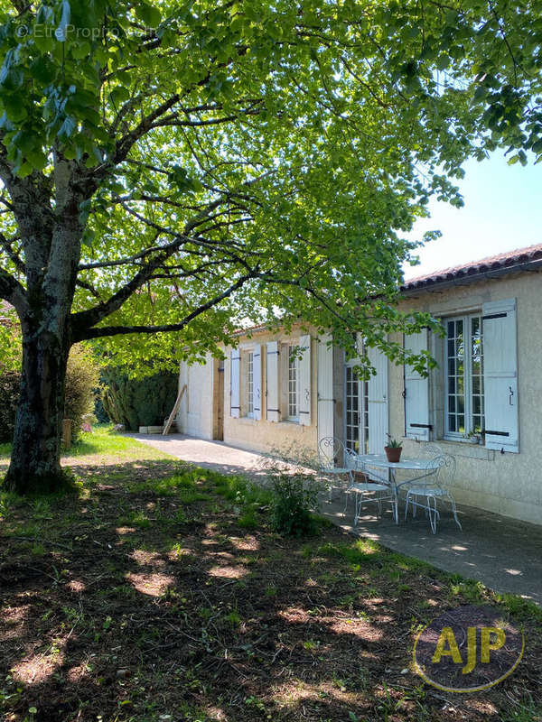 Maison à GAILLAN-EN-MEDOC