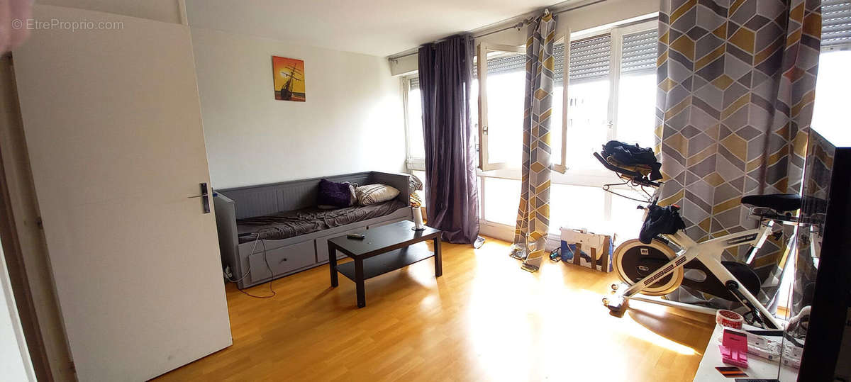 Appartement à JUVISY-SUR-ORGE